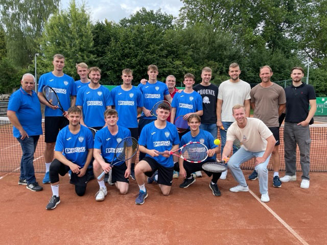 TBV Youngsters auf der Tennisanlange | Tennisclub Blau-Weiß Lemgo